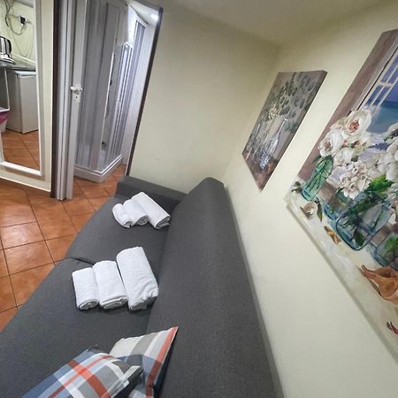 Centro Storico Casa Mari' Apartment Naples Exterior photo