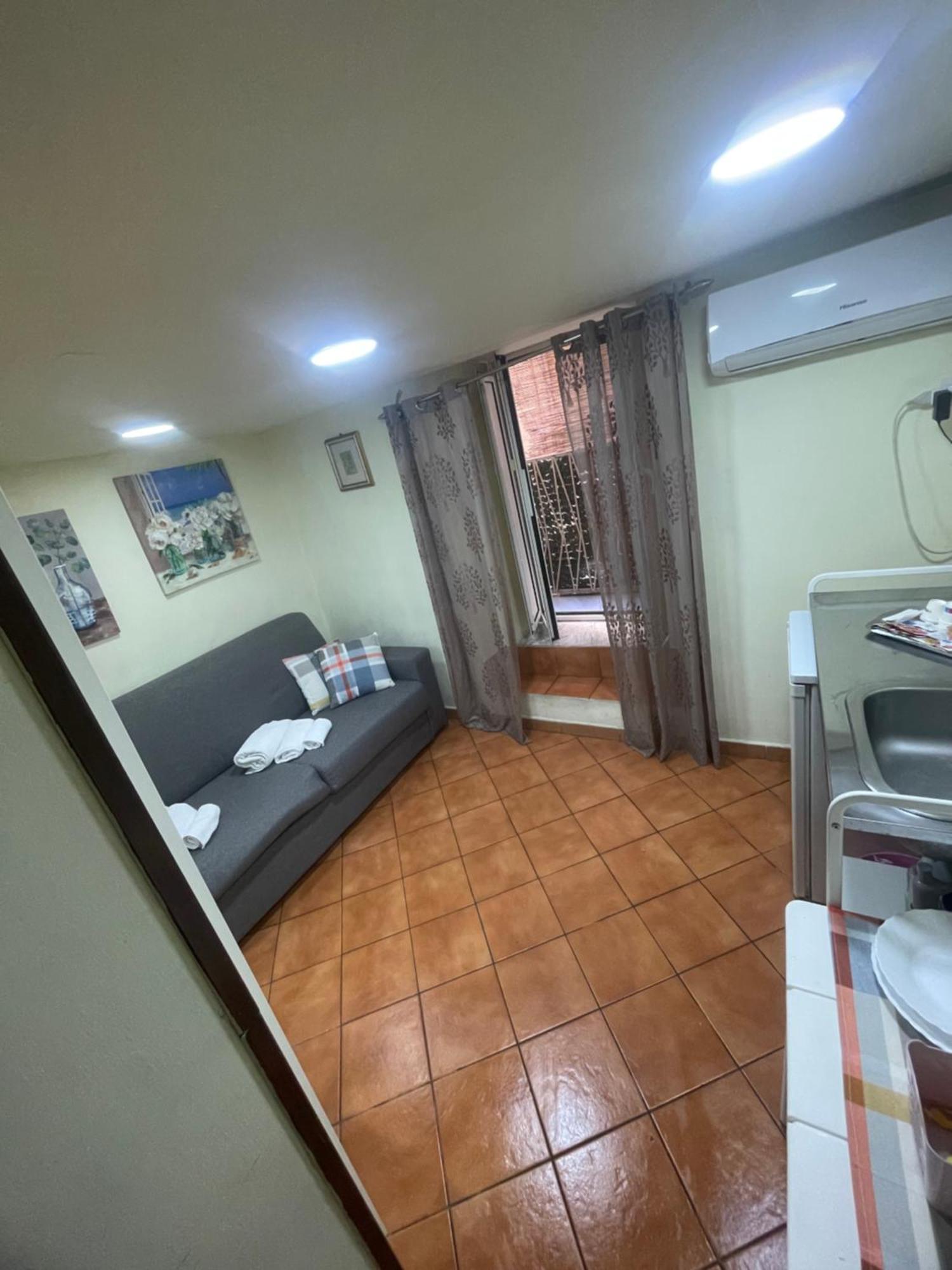 Centro Storico Casa Mari' Apartment Naples Exterior photo